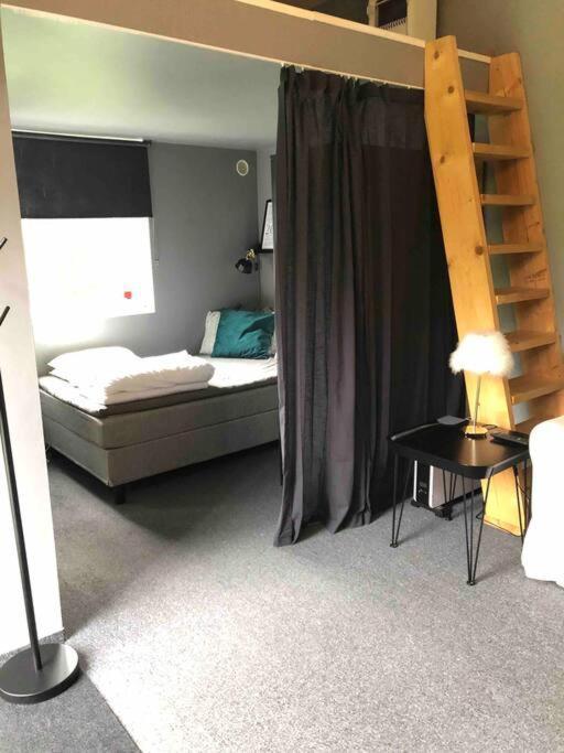Chalet Haessleholm Med Naerhet Stroevomrade Och Sjoe